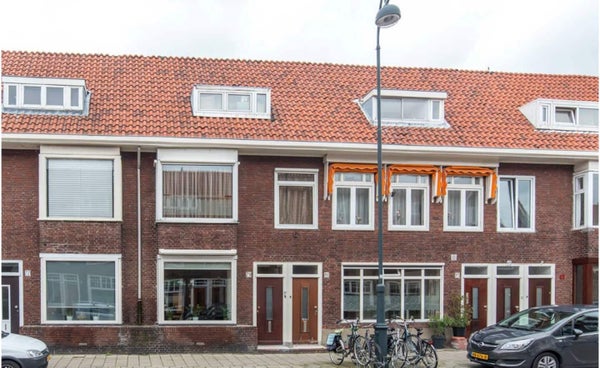 Bricknet - Woonhuis - Huur - Pararius Teding van Berkhoutstraat 2032 LK Haarlem (Van Zeggelenbuurt)